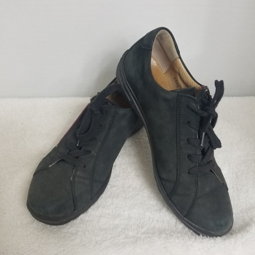 Hartjes XS Black Suede sneakers